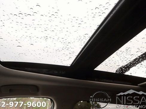 New 2026 Nissan Pathfinder SL w/ SL Premium Package AWD/4WD image 32