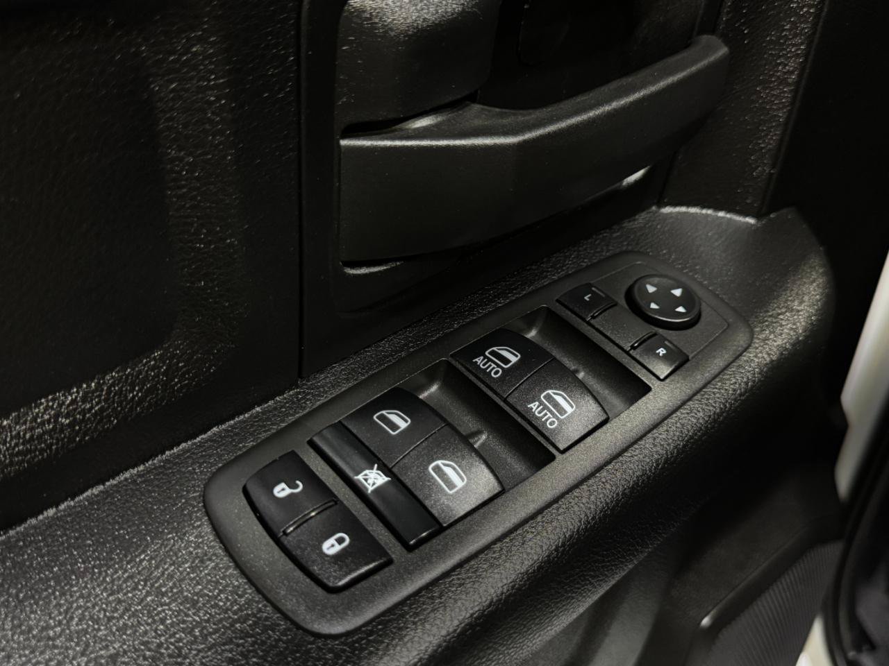 Used 2022 RAM 2500 Tradesman AWD/4WD image 27