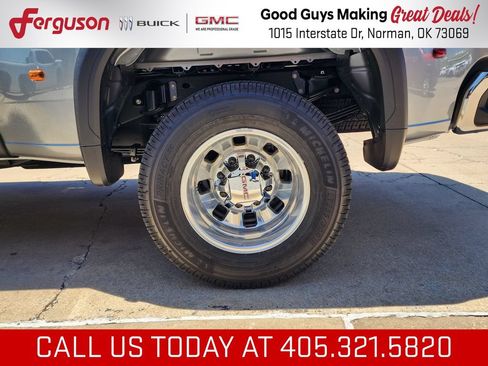 New 2026 GMC Sierra 3500 Pro AWD/4WD image 51