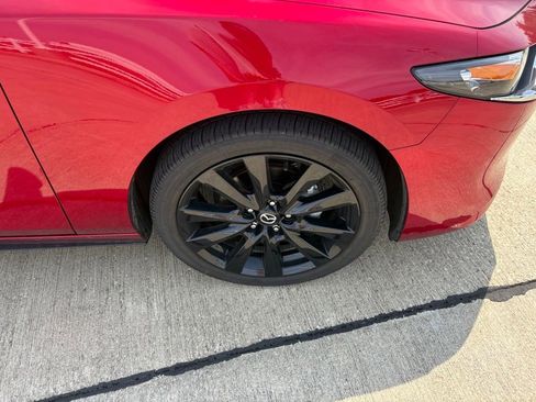 Used 2025 MAZDA MAZDA3 s FWD image 25