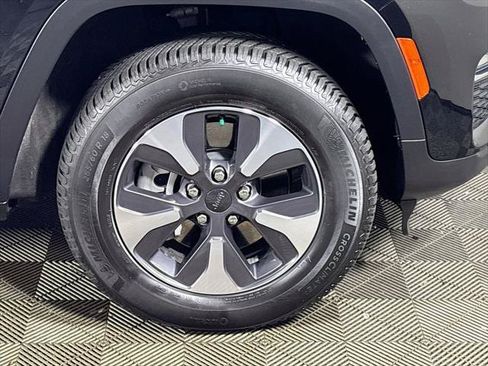 Certified 2023 Jeep Grand Cherokee 4WD 4xe image 25