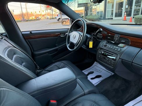 Used 2002 Cadillac De Ville image 24