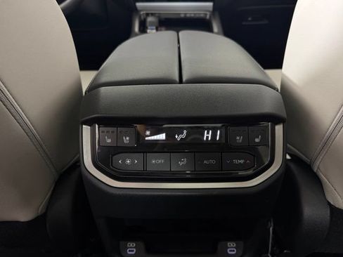 Used 2025 Lexus TX 350 AWD image 32