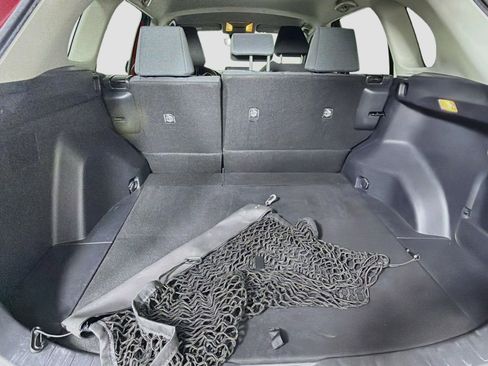 Used 2021 Toyota RAV4 LE FWD image 26