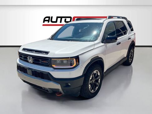 Used 2026 Honda Passport TrailSport Elite image 3