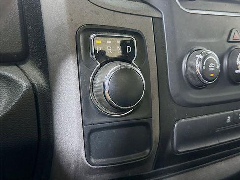 Used 2018 RAM 1500 Express RWD image 12