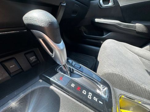 Used 2013 Honda Civic EX image 27