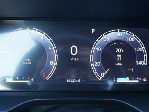 Used 2024 Jeep Grand Cherokee Overland w/ Trailer Tow Package image 15