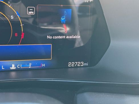 Used 2024 Chevrolet Colorado Z71 w/ Z71 Convenience Package 2 image 18