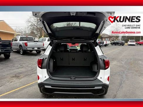 New 2026 GMC Terrain Elevation w/ Elevation Premium Package image 21