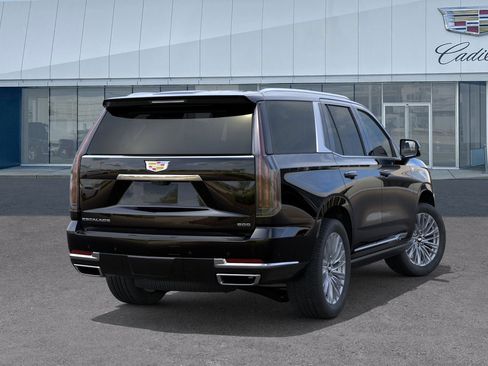 New 2026 Cadillac Escalade Luxury image 4