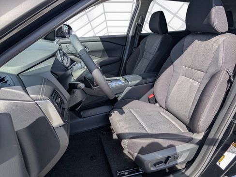 New 2026 Nissan Rogue SV image 4