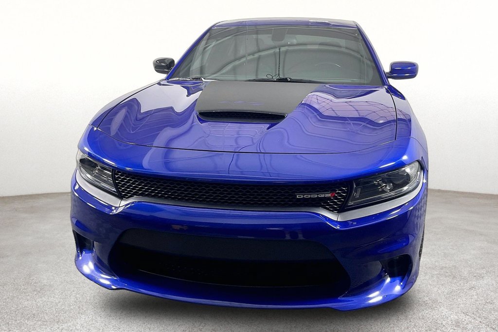 Used 2022 Dodge Charger R/T w/ Plus Group RWD image 4