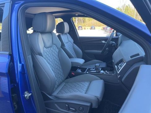 New 2025 Audi SQ5 Premium Plus image 27