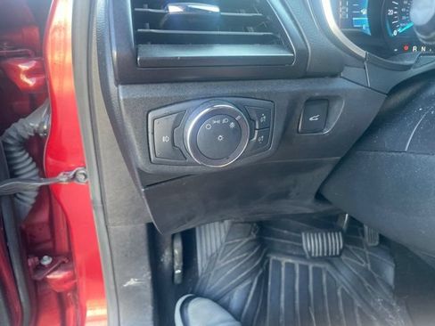 Used 2019 Ford Fusion Titanium AWD/4WD image 17