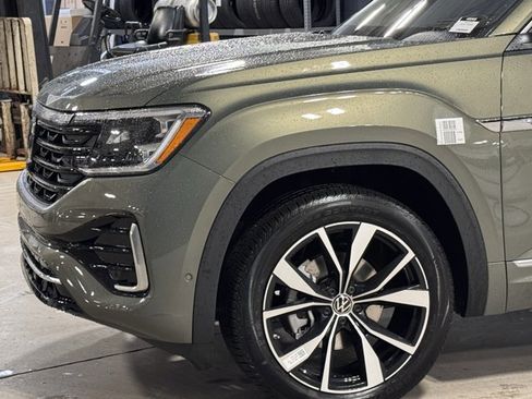 New 2026 Volkswagen Atlas SEL Premium R-Line image 32