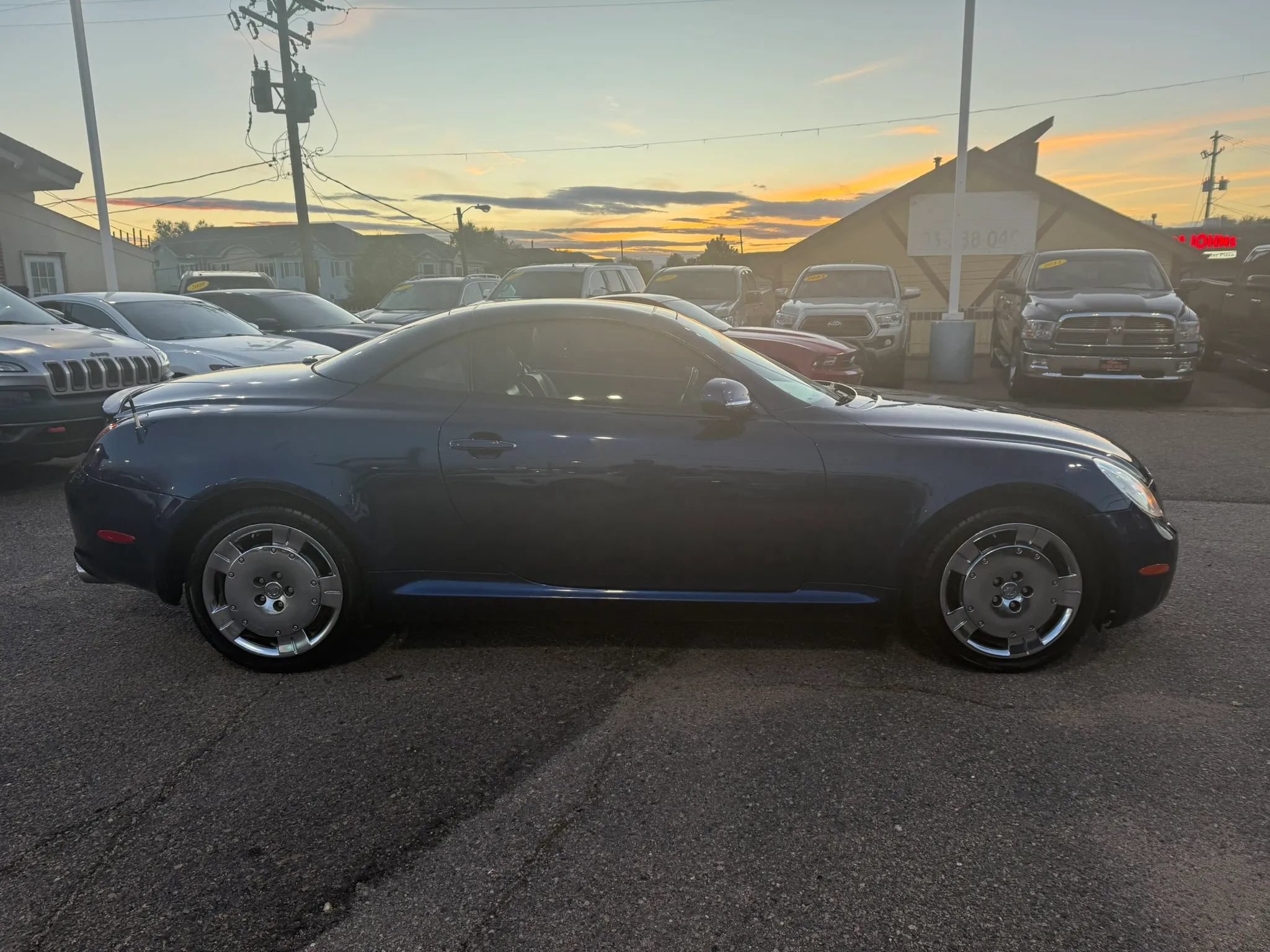 Used 2002 Lexus SC 430 Convertible RWD image 9