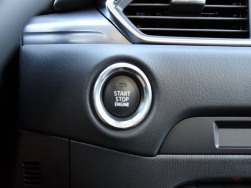 New 2025 MAZDA CX-5 AWD 2.5 S w/ Select Package image 15