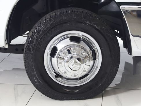 Used 2024 RAM 3500 SLT w/ Quick Order Package 2YG SLT AWD/4WD image 12