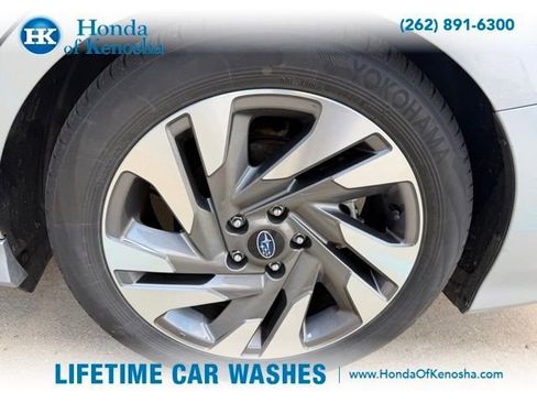 Used 2024 Subaru Legacy Limited image 3