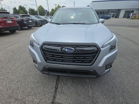 Certified 2023 Subaru Forester Limited AWD/4WD image 10