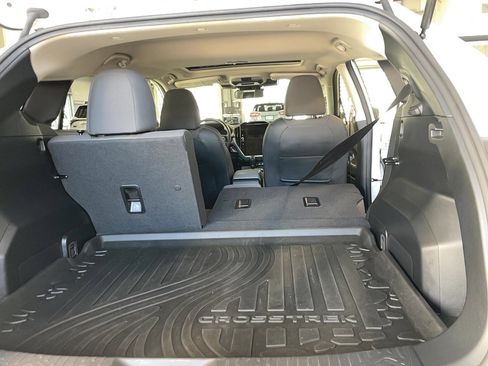 Used 2024 Subaru Crosstrek 2.0i Premium image 25