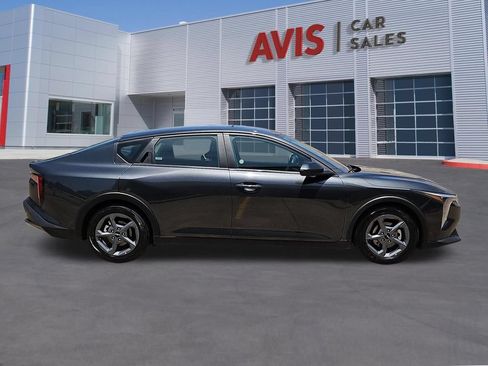 Used 2025 Kia K4 FWD image 5