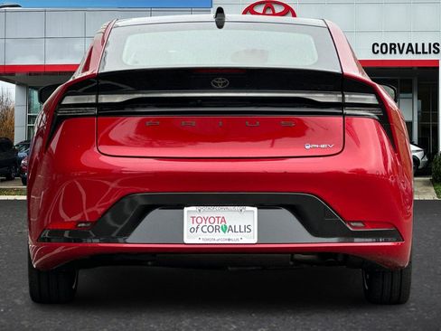 New 2026 Toyota Prius Plug-In Hybrid image 6