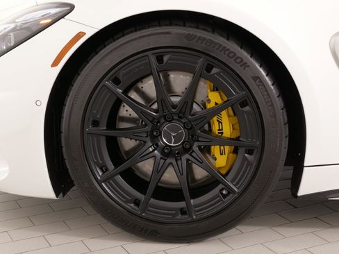 Used 2025 Mercedes-Benz AMG GT 63 image 58
