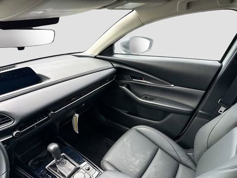 Used 2025 MAZDA CX-30 AWD 2.5 S w/ Select Sport Pkg image 23