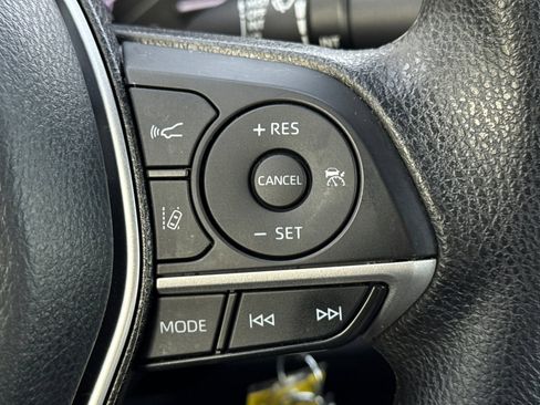 Certified 2023 Toyota Camry LE image 29