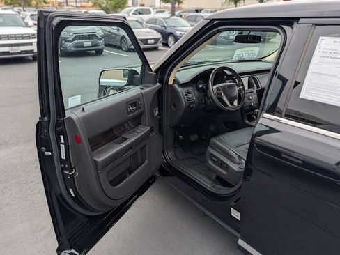 Used 2019 Ford Flex SEL w/ Equipment Group 202A FWD image 40