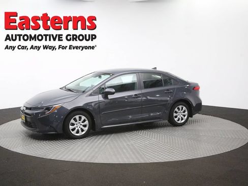 Used 2025 Toyota Corolla LE FWD image 56