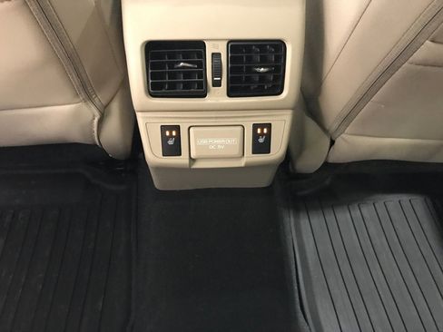 Used 2018 Subaru Outback 2.5i Limited image 16