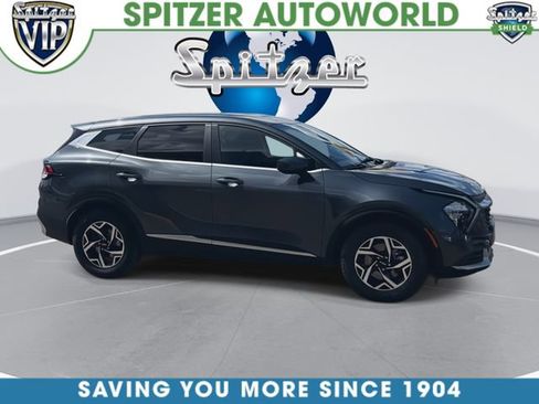 Certified 2023 Kia Sportage LX image 3