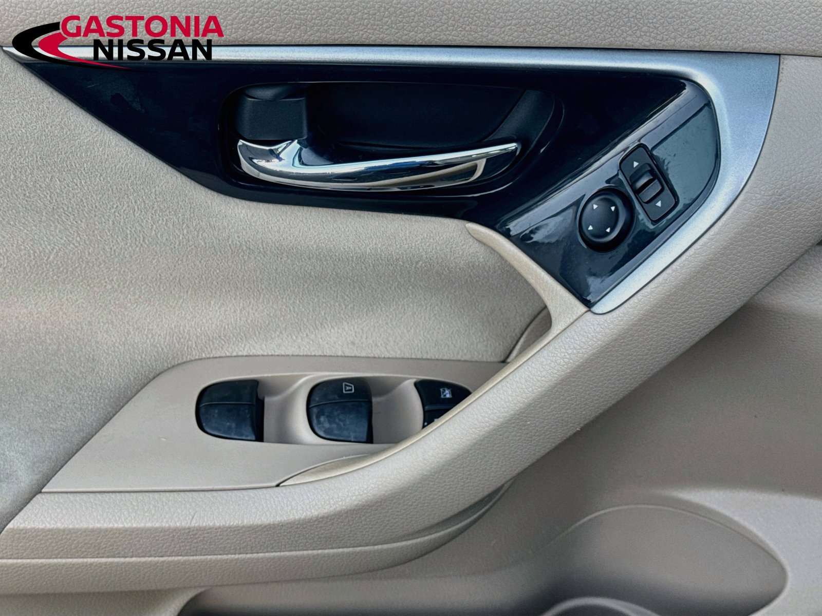 Used 2014 Nissan Altima 2.5 S w/ Sport Value Package FWD image 22