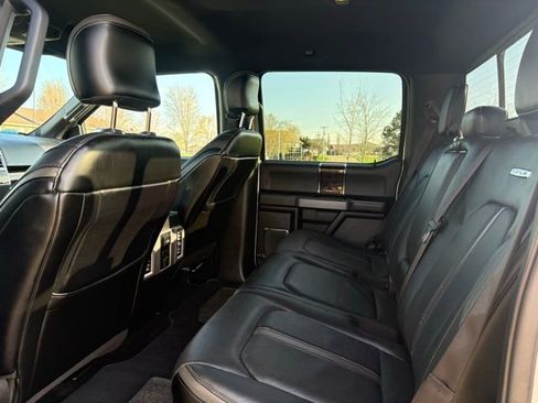 Used 2015 Ford F150 Platinum w/ Equipment Group 701A Luxury AWD/4WD image 25