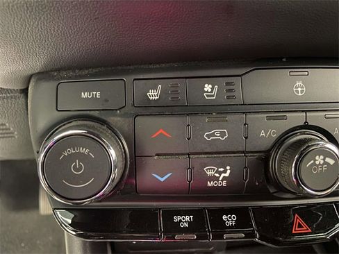 Used 2022 Dodge Durango R/T image 28