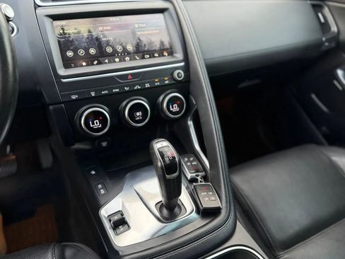 Used 2018 Jaguar E-PACE S image 47