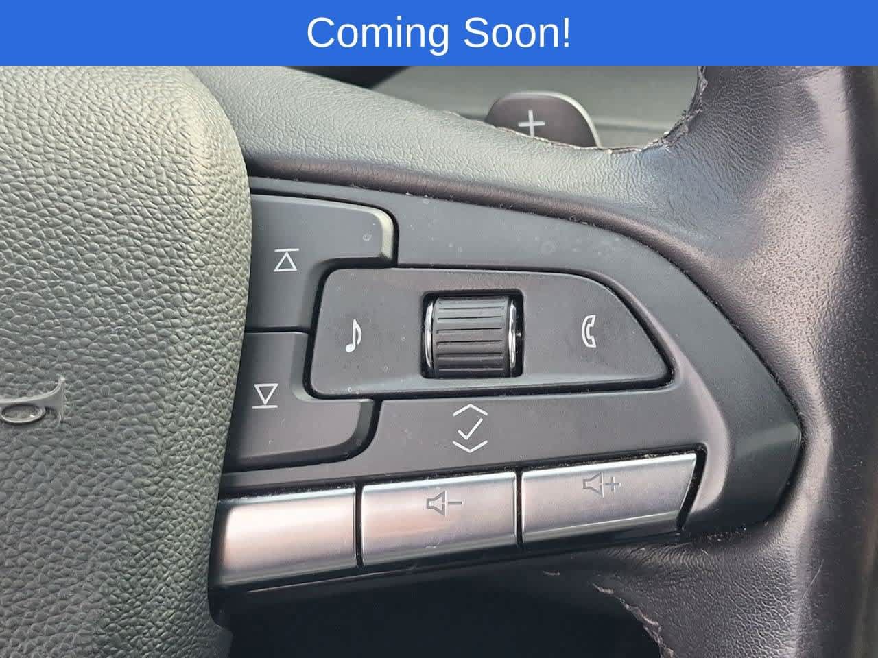 Used 2024 Cadillac XT4 Premium Luxury w/ Cold Weather Package AWD/4WD image 26