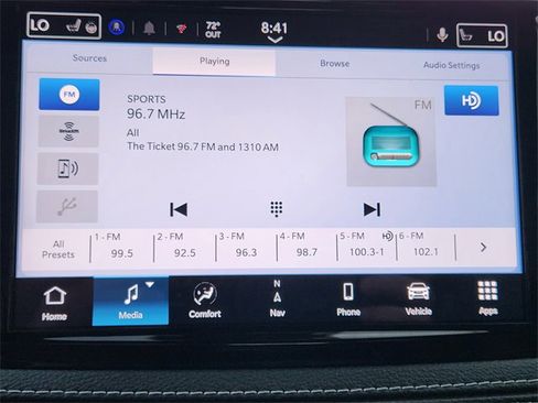 New 2026 Chrysler Pacifica Limited w/ S Appearance Package image 12