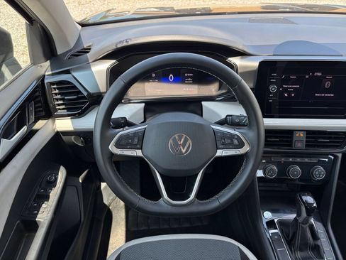 Used 2026 Volkswagen Taos S FWD image 33