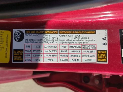 Certified 2025 Toyota Corolla LE image 14