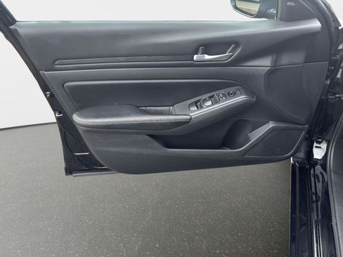 Certified 2024 Nissan Altima 2.5 SV image 14