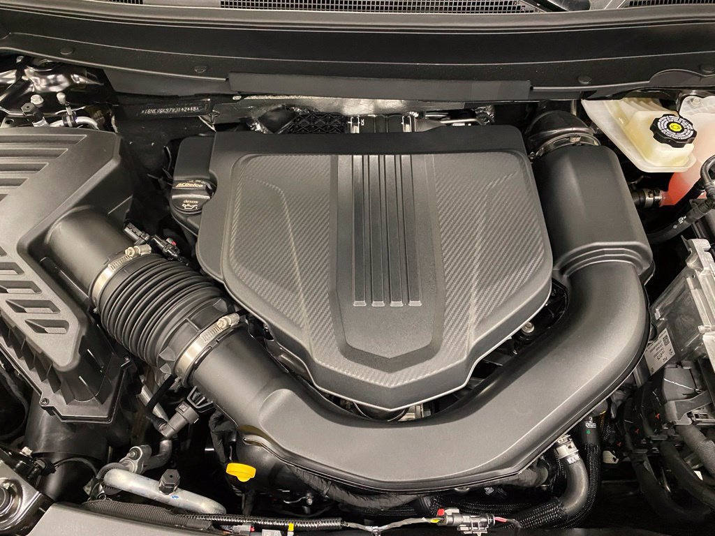 New 2027 Chevrolet Traverse LT w/ LPO, Floor Liner Package AWD/4WD image 4