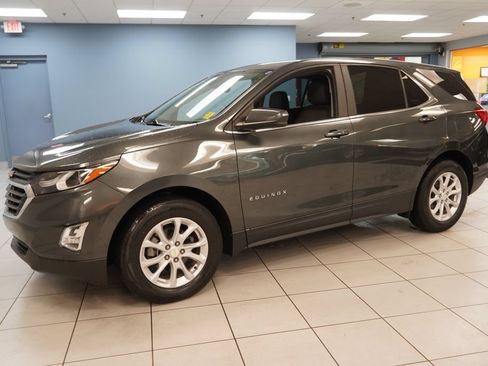 Certified 2021 Chevrolet Equinox LT w/ LPO, Floor Liner Package FWD image 2