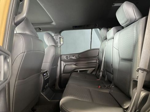 Used 2025 Toyota Land Cruiser image 28