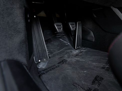 Certified 2019 Porsche 911 GT3 image 15