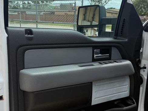 Used 2014 Ford F150 XL w/ Equipment Group 101A Mid RWD image 16