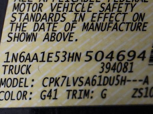 Used 2017 Nissan Titan SL w/ SL Towing Convenience Package AWD/4WD image 27